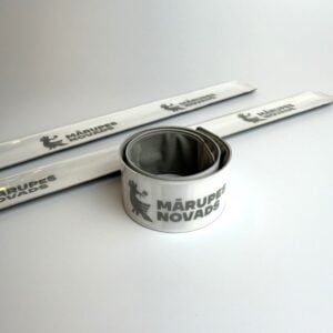 Atstarotājs - aproce ar logo