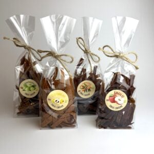 Dabas gardumi augļu ogu salmiņi