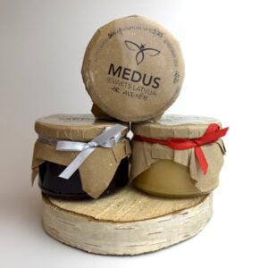 Medus ar liofilizētām ogām, dažādi veidi